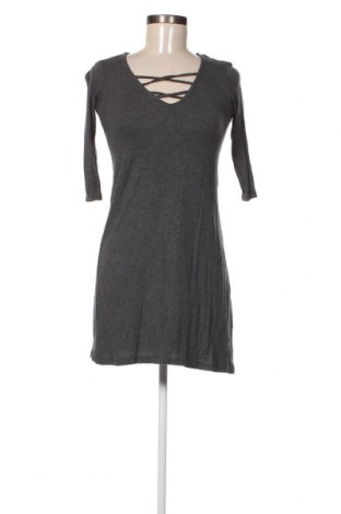 Kleid Terranova, Größe XS, Farbe Grau, Preis 1,99 €, #125847937