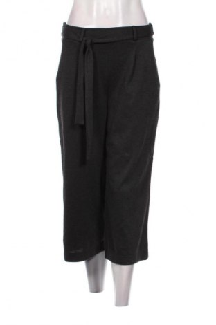 Dámske nohavice C&A, Veľkosť M, Farba Sivá, Cena  1,95 €