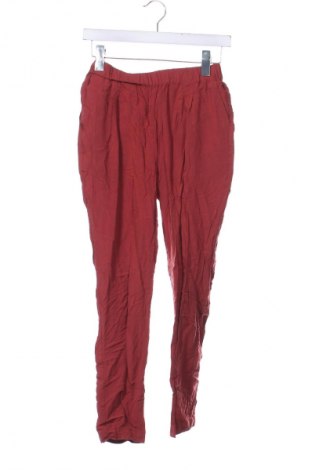 Дамски панталон Vero Moda, Размер XS, Цвят Червен, Цена 2,04 €