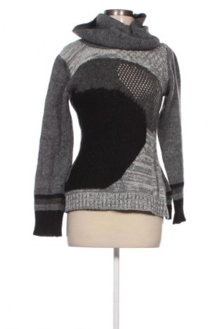 Pulover de femei Unbranded, Mărime M, Culoare Multicolor, Preț 90,99 Lei, #130886422