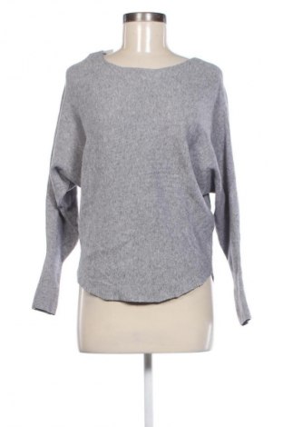 Dámský svetr Unbranded, Velikost M, Barva Šedá, Cena  109,00 Kč