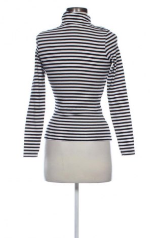 Dámský rolák Reserved, Velikost S, Barva Vícebarevné, Cena  89,00 Kč