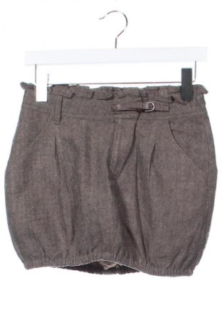 Детска пола Reserved, Размер 10-11y/ 146-152 см, Цвят Бежов, Цена 3,06 €