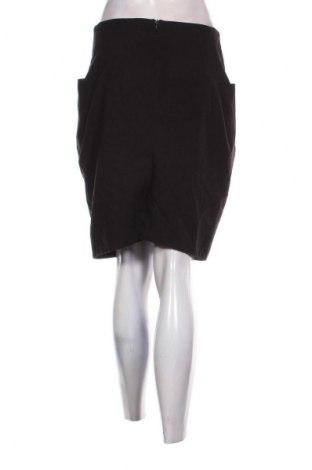 Пола Unbranded, Размер M, Цвят Черен, Цена 2,04 €