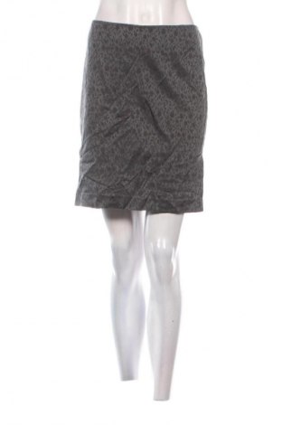 Пола Unbranded, Размер M, Цвят Сив, Цена 2,04 €