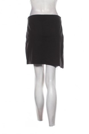 Пола Unbranded, Размер M, Цвят Черен, Цена 2,04 €