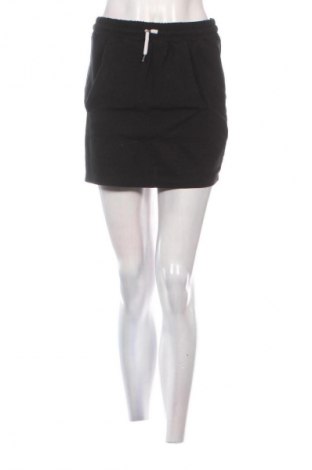 Пола Unbranded, Размер M, Цвят Черен, Цена 2,04 €