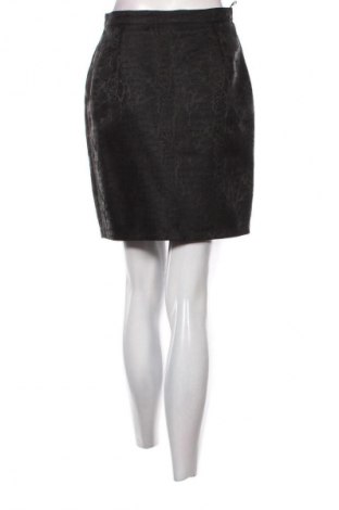 Пола Unbranded, Размер S, Цвят Черен, Цена 2,04 €