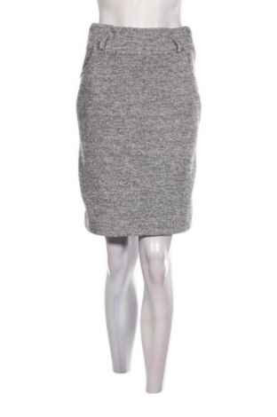 Пола Unbranded, Размер S, Цвят Сив, Цена 4,55 €