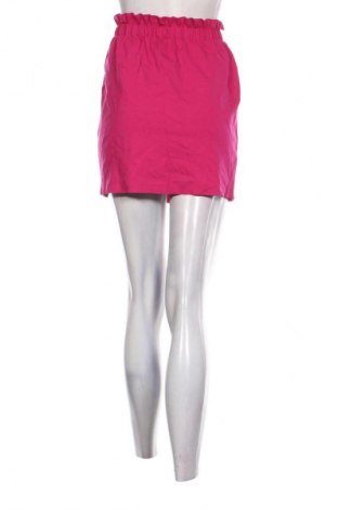 Пола Bershka, Размер S, Цвят Розов, Цена 8,18 €