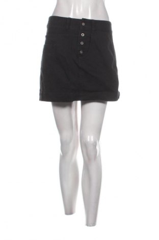 Пола French Connection, Размер L, Цвят Черен, Цена 4,09 €