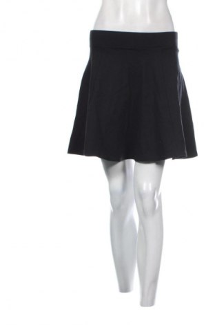 Пола Pimkie, Размер M, Цвят Черен, Цена 2,04 €