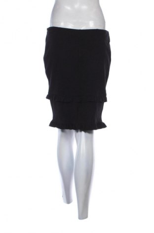 Пола Rebeka Ross, Размер M, Цвят Черен, Цена 2,04 €