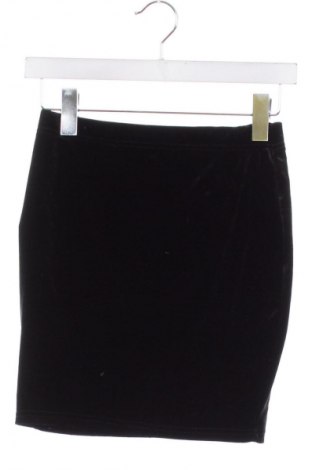 Пола SHEIN, Размер XS, Цвят Черен, Цена 2,04 €