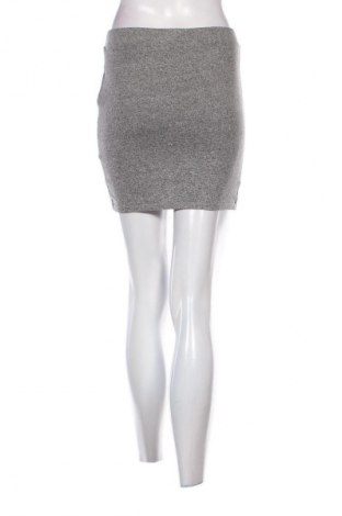 Пола Sinsay, Размер S, Цвят Сив, Цена 2,04 €