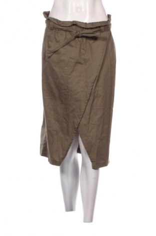 Пола Sinsay, Размер S, Цвят Зелен, Цена 2,55 €