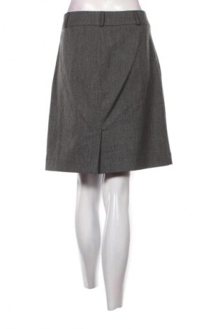 Пола Xanaka, Размер M, Цвят Сив, Цена 2,04 €