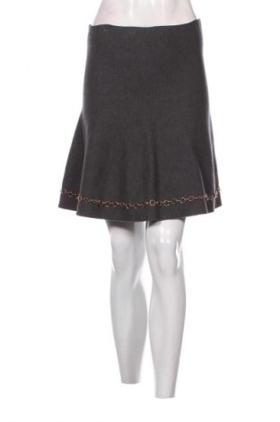 Пола Zara Knitwear, Размер M, Цвят Сив, Цена 2,04 €