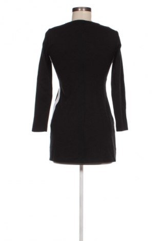 Sukienka Bershka, Rozmiar S, Kolor Czarny, Cena 14,99 zł