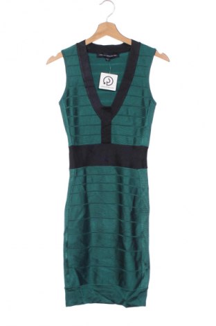 Рокля French Connection, Размер XS, Цвят Зелен, Цена 5,11 €
