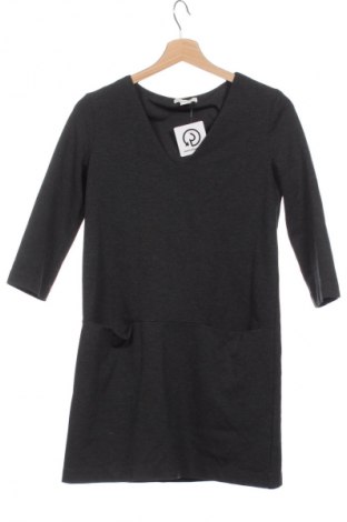 Рокля H&M, Размер XS, Цвят Сив, Цена 2,04 €