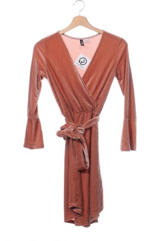 Рокля H&M Divided, Размер XS, Цвят Пепел от рози, Цена 3,57 €