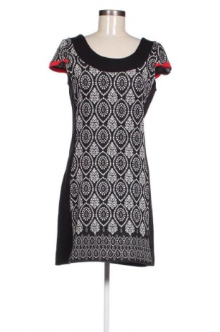 Kleid Malvin, Größe M, Farbe Mehrfarbig, Preis € 3,99