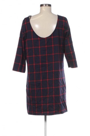 Рокля Mango, Размер L, Цвят Многоцветен, Цена 2,55 €