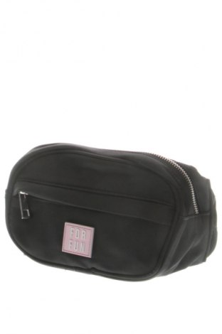 Ledvinka  Sinsay, Barva Černá, Cena  245,00 Kč