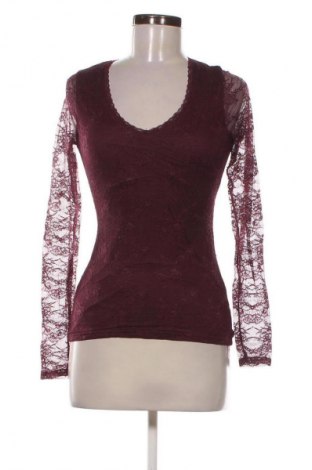 Dámská halenka Amisu, Velikost M, Barva Červená, Cena  49,00 Kč