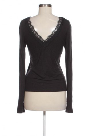 Dámská halenka Amisu, Velikost XL, Barva Černá, Cena  149,00 Kč