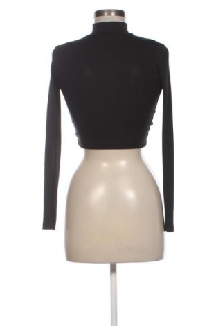 Дамска блуза Amisu, Размер XS, Цвят Черен, Цена 10,22 €