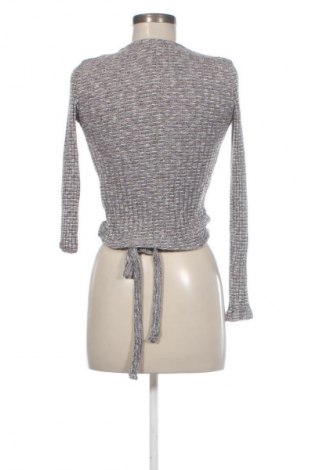 Γυναικεία μπλούζα Bershka, Μέγεθος M, Χρώμα Πολύχρωμο, Τιμή 9,99 €