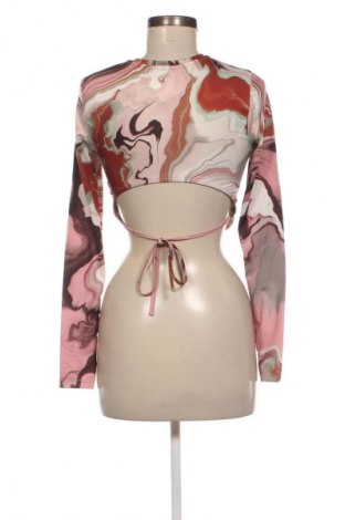 Дамска блуза Bershka, Размер M, Цвят Многоцветен, Цена 4,09 €