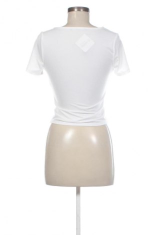 Γυναικεία μπλούζα Bik Bok, Μέγεθος S, Χρώμα Λευκό, Τιμή 1,99 €