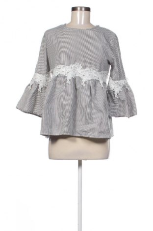 Dámská halenka Boohoo, Velikost M, Barva Vícebarevné, Cena  289,00 Kč