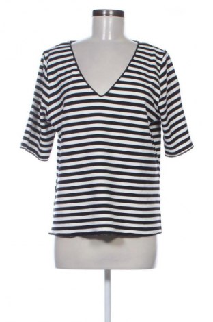 Γυναικεία μπλούζα C&A, Μέγεθος XL, Χρώμα Πολύχρωμο, Τιμή 8,99 €