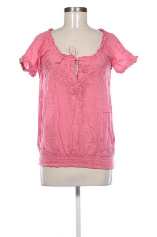 Γυναικεία μπλούζα Colours Of The World, Μέγεθος M, Χρώμα Ρόζ , Τιμή 5,99 €