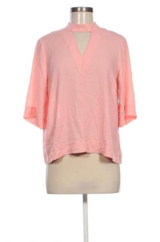 Γυναικεία μπλούζα Gina Tricot, Μέγεθος M, Χρώμα Ρόζ , Τιμή 5,99 €