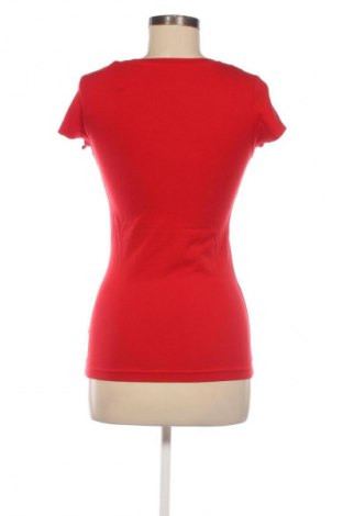 Γυναικεία μπλούζα Guess, Μέγεθος S, Χρώμα Κόκκινο, Τιμή 25,99 €