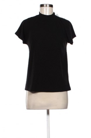 Γυναικεία μπλούζα Janina, Μέγεθος M, Χρώμα Πολύχρωμο, Τιμή 3,99 €