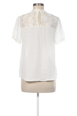 Γυναικεία μπλούζα Madonna, Μέγεθος S, Χρώμα Λευκό, Τιμή 5,99 €