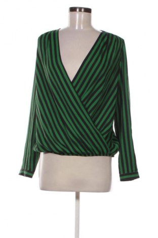 Női blúz Mohito, Méret S, Szín Sokszínű, Ár 3 609 Ft