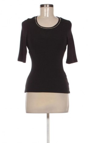 Dámská halenka Mohito, Velikost M, Barva Černá, Cena  279,00 Kč