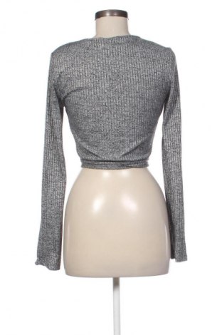 Γυναικεία μπλούζα NA-KD, Μέγεθος L, Χρώμα Γκρί, Τιμή 14,99 €