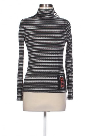 Damen Shirt Negative, Größe S, Farbe Mehrfarbig, Preis € 9,99