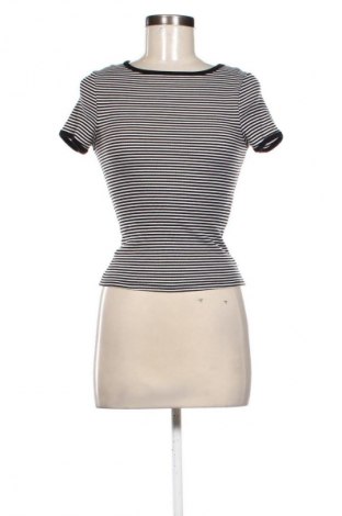 Dámská halenka New Look, Velikost XS, Barva Vícebarevné, Cena  209,00 Kč