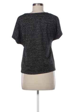 Bluză de femei ONLY, Mărime XS, Culoare Multicolor, Preț 23,99 Lei