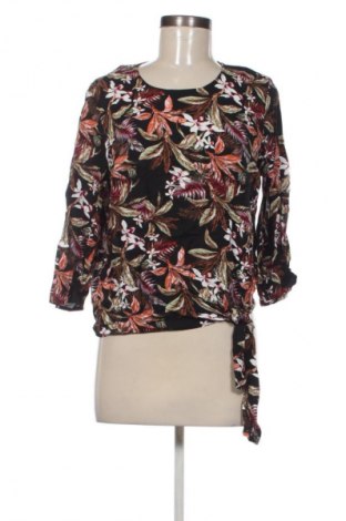 Dámská halenka ONLY, Velikost M, Barva Vícebarevné, Cena  669,00 Kč