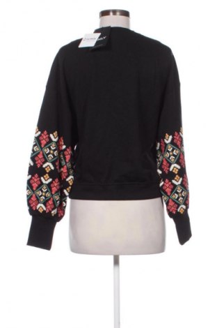 Γυναικεία μπλούζα ONLY, Μέγεθος S, Χρώμα Πολύχρωμο, Τιμή 23,99 €